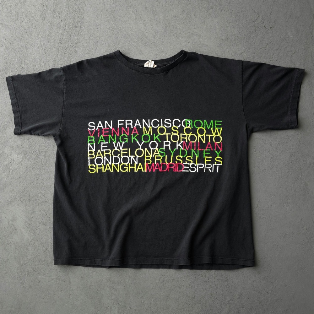 Vintage 90s Esprit Black T-shirt Large City List Graphic